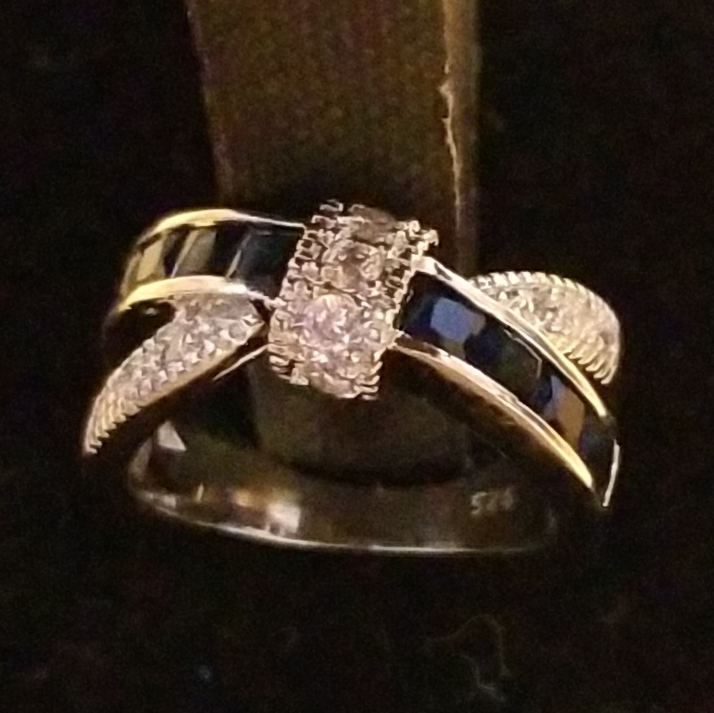 Sapphire & Diamond [Simulated] Ring - 925 - Picture 7 of 7
